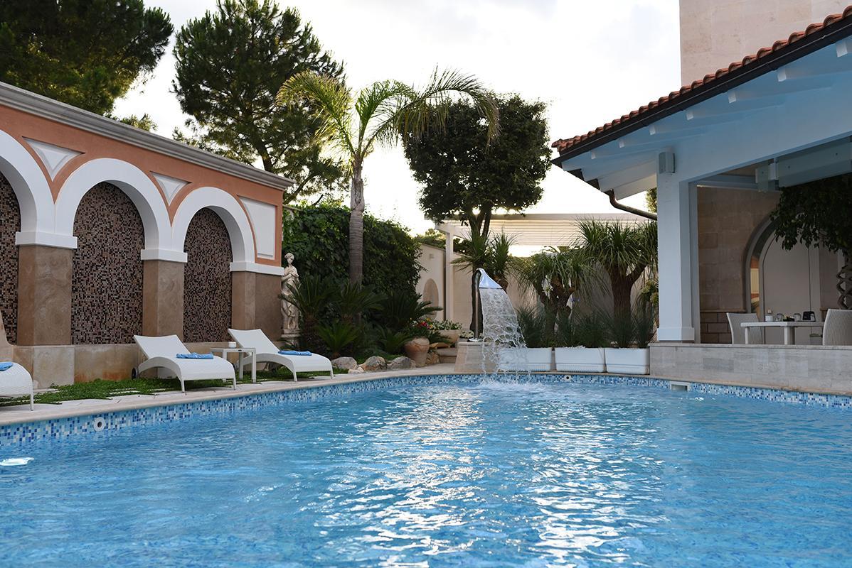 Bed and Breakfast Foglie D' Acqua Bisceglie Exterior foto