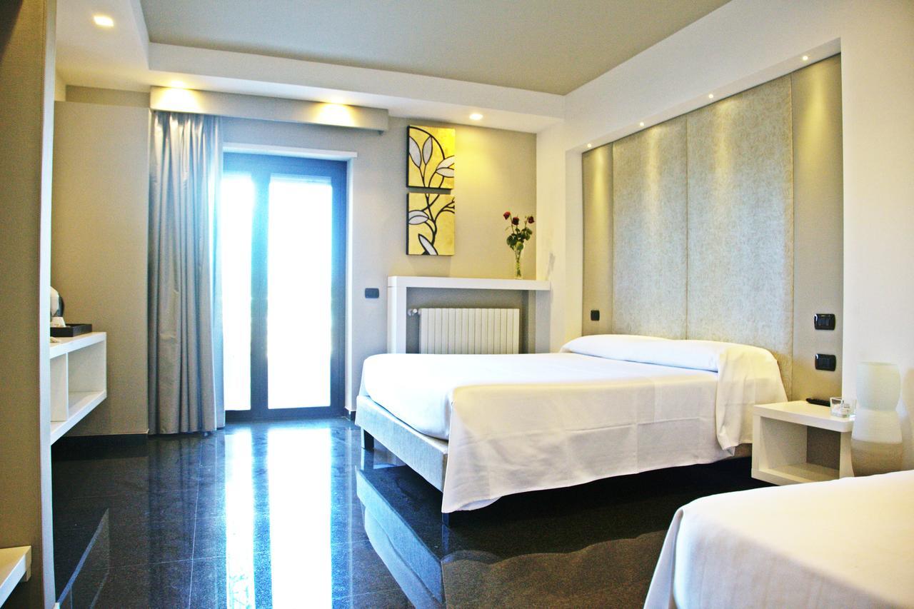 Bed and Breakfast Foglie D' Acqua Bisceglie Exterior foto